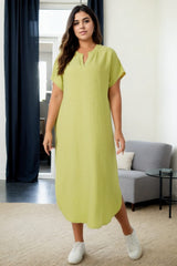 Plus Size Notch Neck Short Sleeve Midi Dress