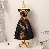 Plus Size Off Shoulder Oriental Flowers Dress - Black